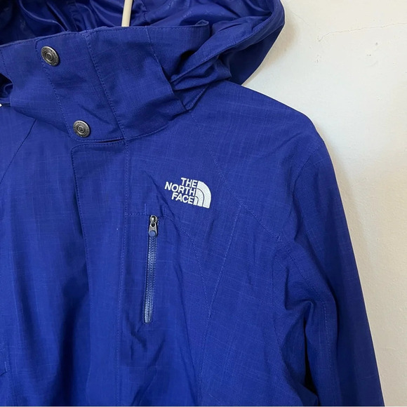 EUC The North Face Hyvent Marine Blue Women's Raincoat Size Small - Picture 6 of 9